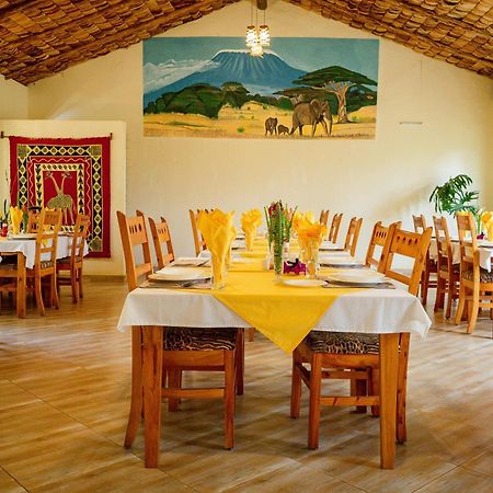 Meru View Lodge Usa River Экстерьер фото