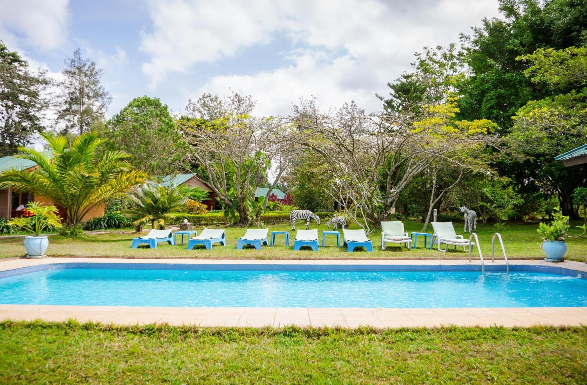 Meru View Lodge Usa River Экстерьер фото