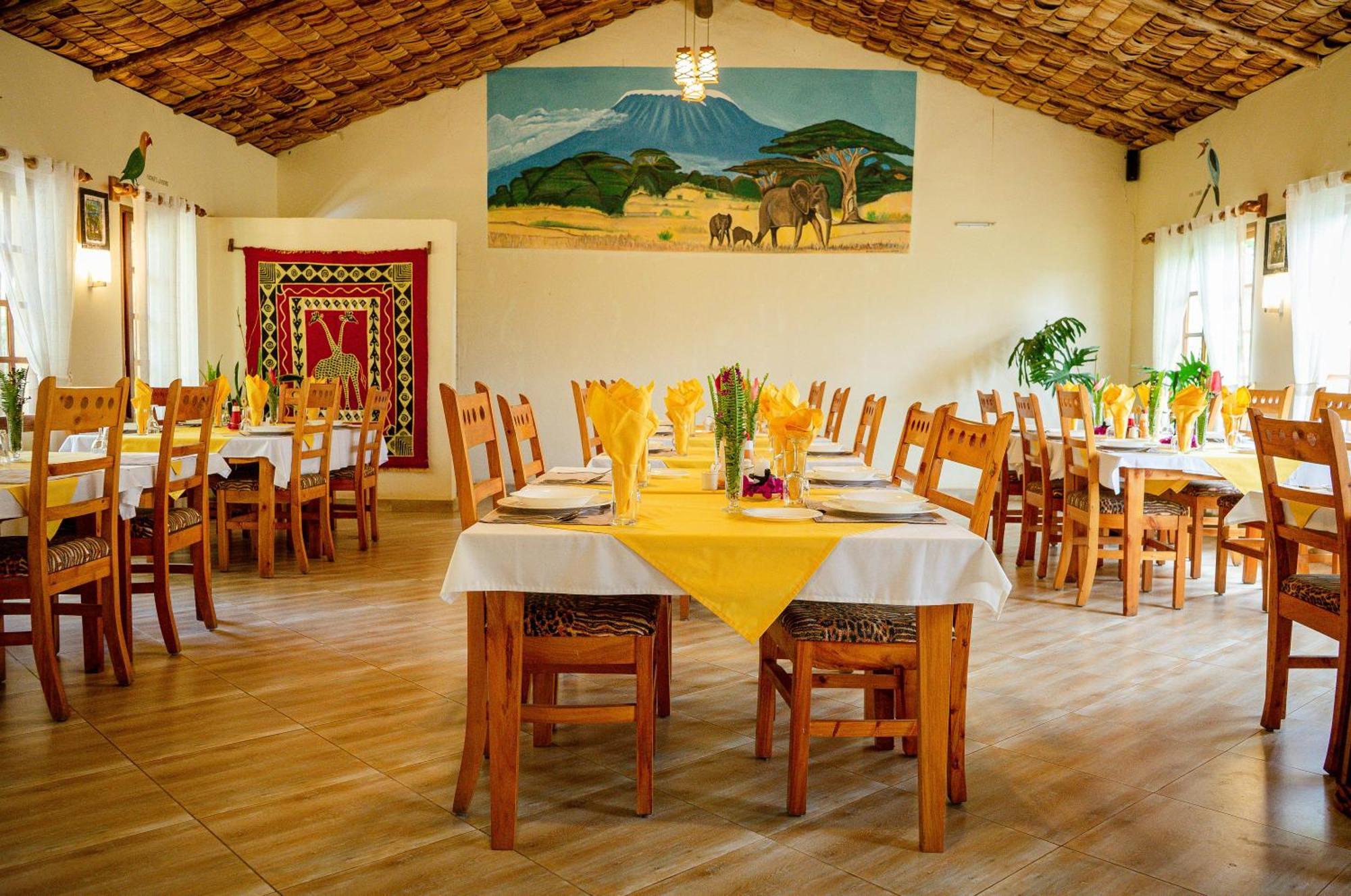 Meru View Lodge Usa River Экстерьер фото